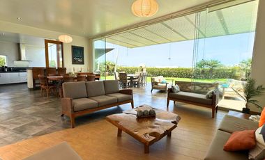 Casa de Playa en venta en Club Golf de Asia