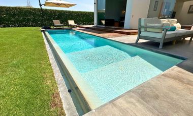 Casa de Playa en venta en Club Golf de Asia