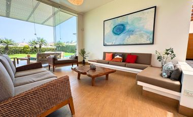 Casa de Playa en venta en Club Golf de Asia