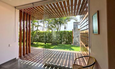 Casa de Playa en venta en Club Golf de Asia