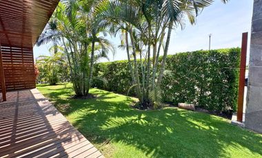 Casa de Playa en venta en Club Golf de Asia