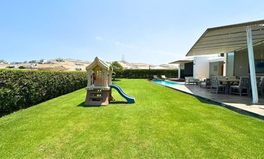 Casa de Playa en venta en Club Golf de Asia