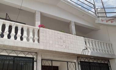 Casa Enorme En Renta En Izcalli (Cuautitlán) Carretera México Quéretaro (dirección Centro Ciudad)