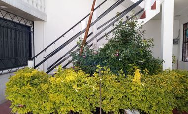 Casa Enorme En Renta En Izcalli (Cuautitlán) Carretera México Quéretaro (dirección Centro Ciudad)