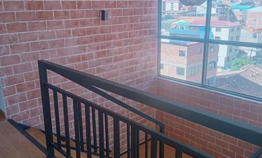 🏡 ALQUILER DE AMPLIO DÚPLEX – URB. SANTA ROSA, CUSCO