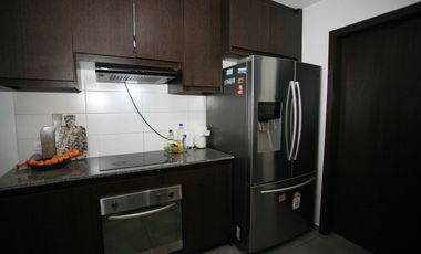 CASA ESQUINERA MODERNA CON JARDÍN Y SEGURIDAD EN CONJUNTO PRIVADO
