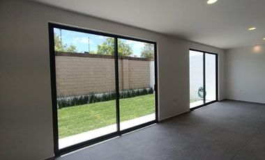 GRAN CASA EN VENTA PARQUE NAYARIT, LOMAS DE ANGELÓPOLIS, PUEBLA
