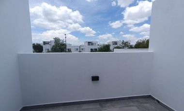 GRAN CASA EN VENTA PARQUE NAYARIT, LOMAS DE ANGELÓPOLIS, PUEBLA