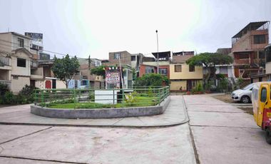 VENDO CASA SAN JUAN MIRAFLORES / ENTRE VARGAS MACHUCA Y PEDRO MIOTA  / 108 M2 / USD 138,000 DOLARES NEGOCIABLES.