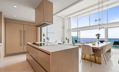 Penthouse de lujo en venta en Peninsula, Puerto Vallarta.