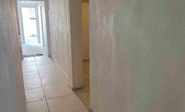 Edificio en venta de 14 habitaciones para estudiantes, en el Fraccionamiento Piracantos, en Pachuca, Hidalgo.