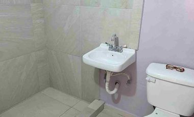 Edificio en venta de 14 habitaciones para estudiantes, en el Fraccionamiento Piracantos, en Pachuca, Hidalgo.