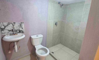 Edificio en venta de 14 habitaciones para estudiantes, en el Fraccionamiento Piracantos, en Pachuca, Hidalgo.