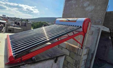 Edificio en venta de 14 habitaciones para estudiantes, en el Fraccionamiento Piracantos, en Pachuca, Hidalgo.