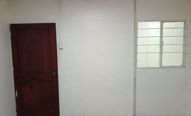 Casa de alquiler en Mucho Lote 1, 3 dormitorios, calle cerrada.