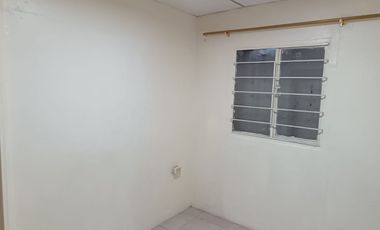 Casa de alquiler en Mucho Lote 1, 3 dormitorios, calle cerrada.