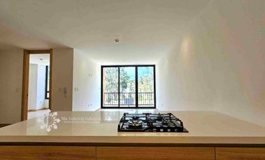 EN VENTA - MODERNO DEPARTAMENTO DE 2 HABITACIONES CON VISTA AL RÍO YANUNCAY. 

‼️POR ESTRENAR‼️