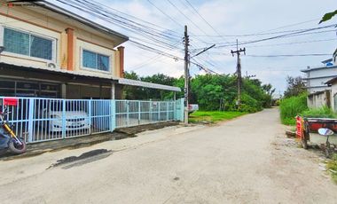 ทาวน์เฮ้าส์ 2 ชั้น ทำเล : ผึ้งรวง - สระบุรี