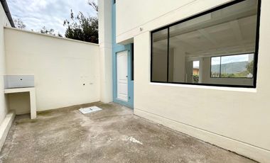 VENTA CASA SAN ANTONIO DE PICHINCHA QUITO ECUADOR