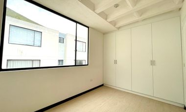 VENTA CASA SAN ANTONIO DE PICHINCHA QUITO ECUADOR