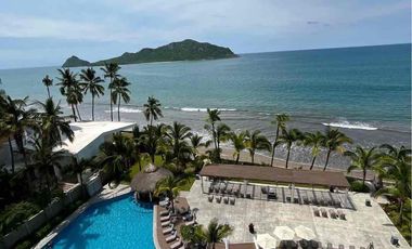 DEPTO EN VENTA EN MAZATLÁN A PIE DE PLAYA