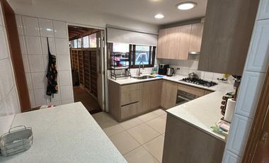 CASA EN VENTA EN CONDOMINIO ALTOS DEL CARMEN HUECHURABA 