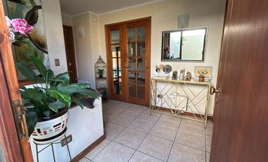 CASA EN VENTA EN CONDOMINIO ALTOS DEL CARMEN HUECHURABA 