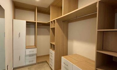 Hermosa casa en venta con 200 mts2 de terreno alberca y Roof Garden zona exclusiva de la ciudad