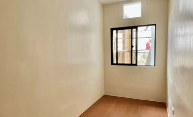 Affordable 3 Bedroom Townhouse in Molino VII Bacoor Cavite - KATHLEEN PLACE