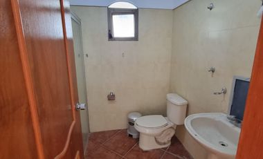 Casa venta cerro del tesoro 5 recamaras estudio terraza jardín, 8 autos. San pedro Tlaquepaque