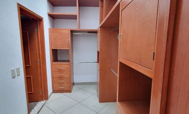 Casa venta cerro del tesoro 5 recamaras estudio terraza jardín, 8 autos. San pedro Tlaquepaque