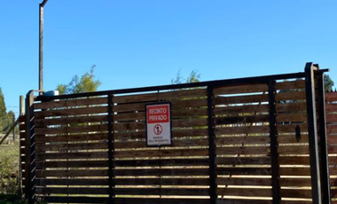 Se vende parcela 5000 mts con agua y luz Litueche