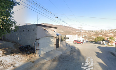 VENTA DE CASA EN ENSENADA