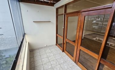 Alquiler de amplio departamento de 170 M2 en Chacarilla del Estanque – Surco