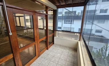 Alquiler de amplio departamento de 170 M2 en Chacarilla del Estanque – Surco
