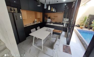 RUMAH CLUSTER Sejuk Dago Dengan Kolam Renang Di Bandung Utara