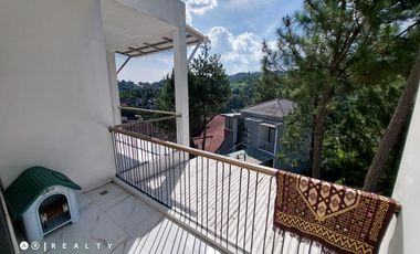 RUMAH CLUSTER Sejuk Dago Dengan Kolam Renang Di Bandung Utara