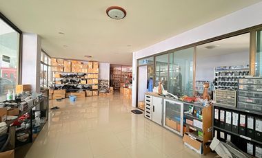 💥ด่วน ราคาดีมากที่ดิน แปลงสวยพร้อมกิจการอู่ซ่อมรถยนต์มาตรฐานสูง ใกล้ถนนเพชรเกษม