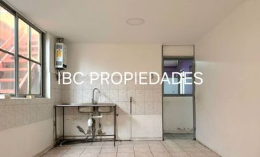 SE VENDE CASA EN CALLE