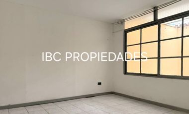 SE VENDE CASA EN CALLE