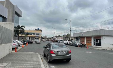 Vendo Propiedad esquinera en Durán.