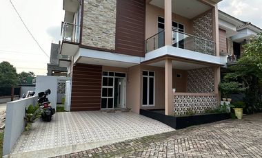 Rumah Dijual Hook Murah Cibubur Jakarta Timur Ready Tanah 100