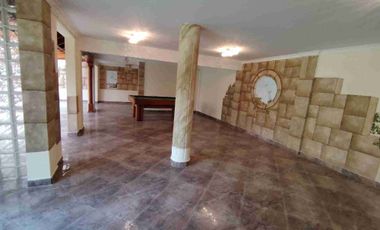 Vendo Quinta en Mirasierra Valle de los Chillos.