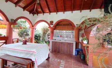 Vendo Quinta en Mirasierra Valle de los Chillos.