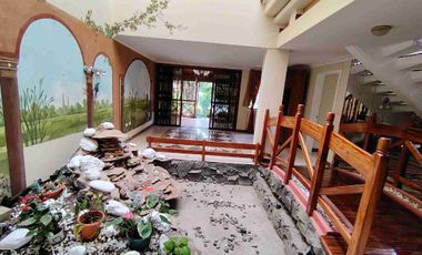 Vendo Quinta en Mirasierra Valle de los Chillos.