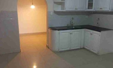 En la gasca. y Ritther departamento.