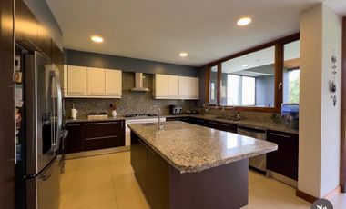 VENDO HERMOSA CASA URB RANCHO SAN FRANCISCO - MIRAVALLE - CUMBAYA