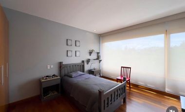 VENDO HERMOSA CASA URB RANCHO SAN FRANCISCO - MIRAVALLE - CUMBAYA