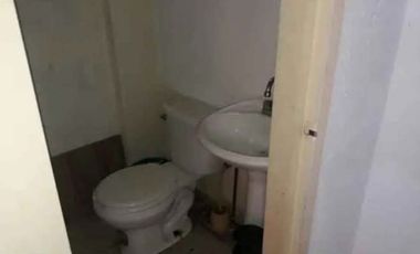 Edificio en esquina en Venta 3 locales y 1 departamento habitacional