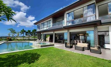 Brand New Luxury Villa With Spectacular Views in Bali